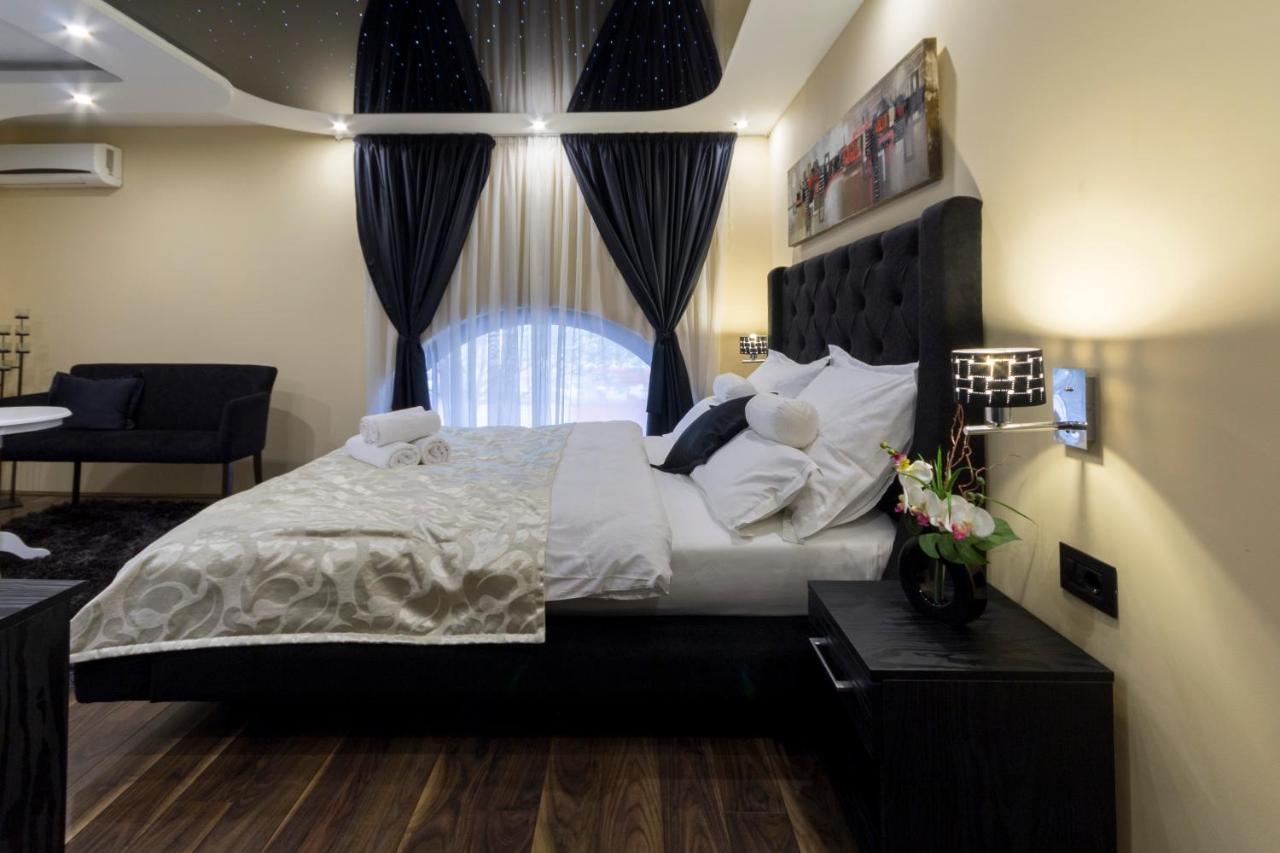 Madison - Square Sava Bed & Breakfast Belgrad Dış mekan fotoğraf