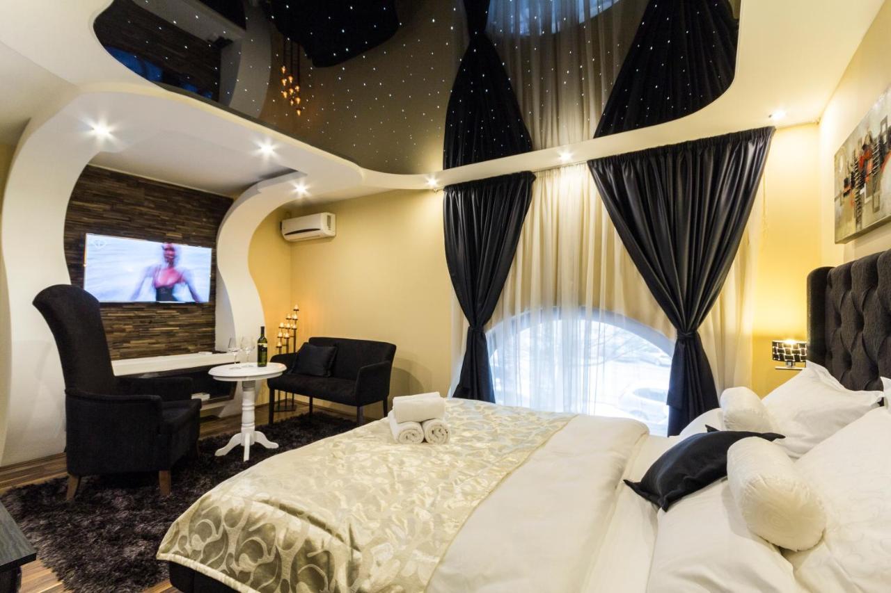 Madison - Square Sava Bed & Breakfast Belgrad Dış mekan fotoğraf