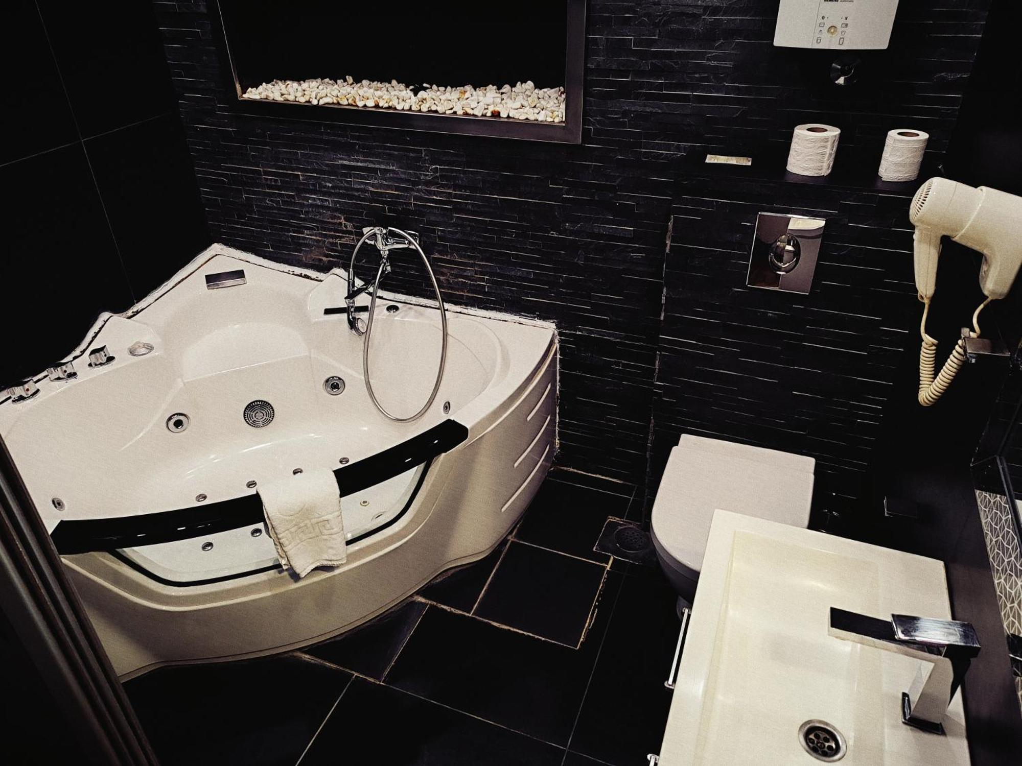 Madison - Square Sava Bed & Breakfast Belgrad Dış mekan fotoğraf