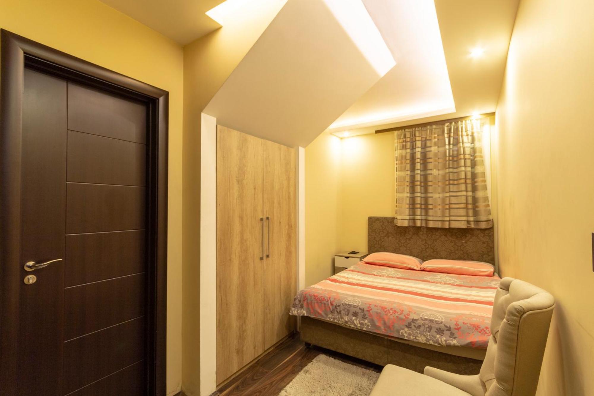 Madison - Square Sava Bed & Breakfast Belgrad Dış mekan fotoğraf